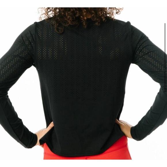 Zyia Active Chillcicle Crop Top Long Sleeve In Black Size Medium - Picture 2 of 5